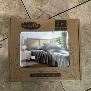 Queen Sheet Set in Gray